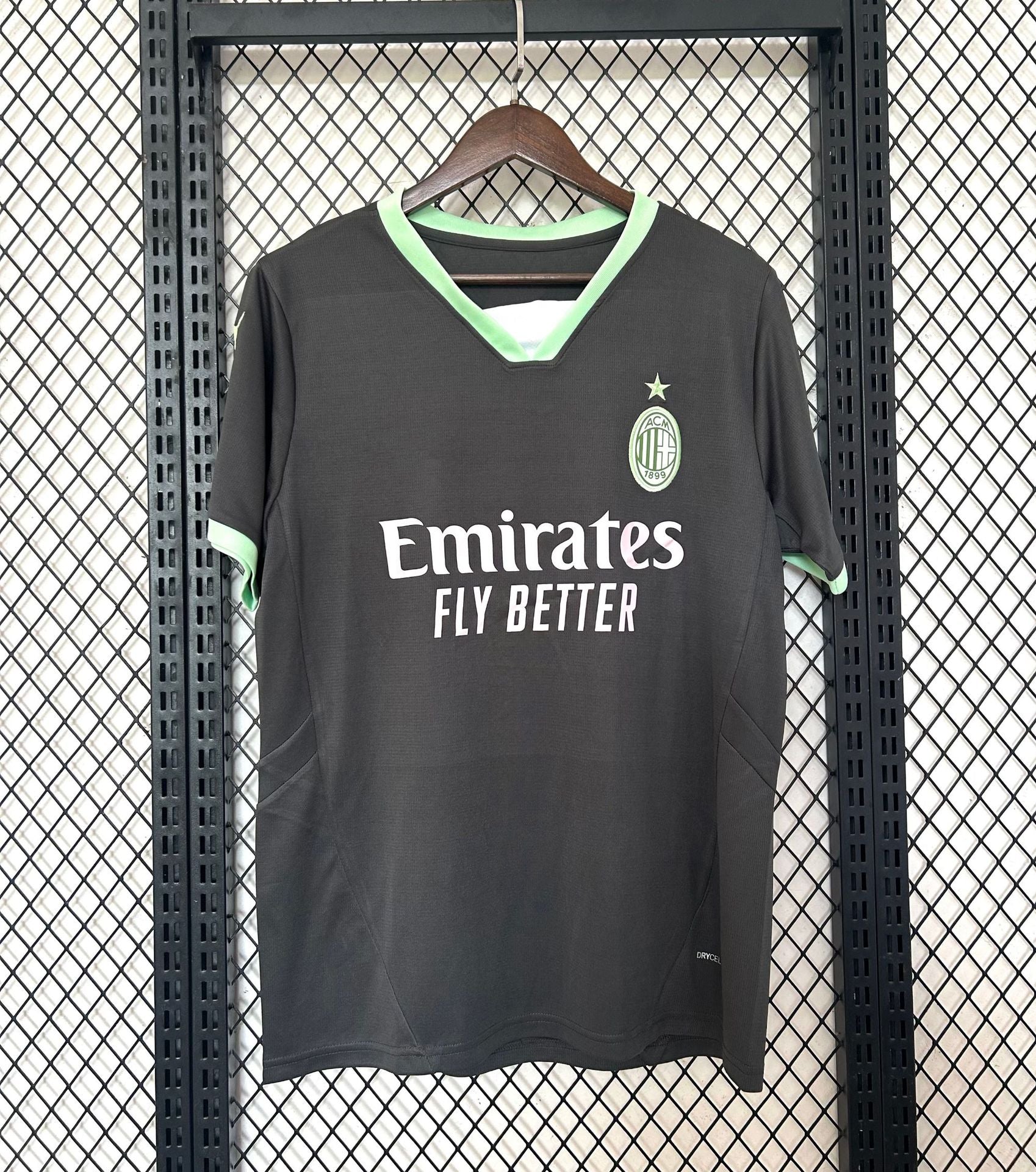 Football Jerseys 24/25