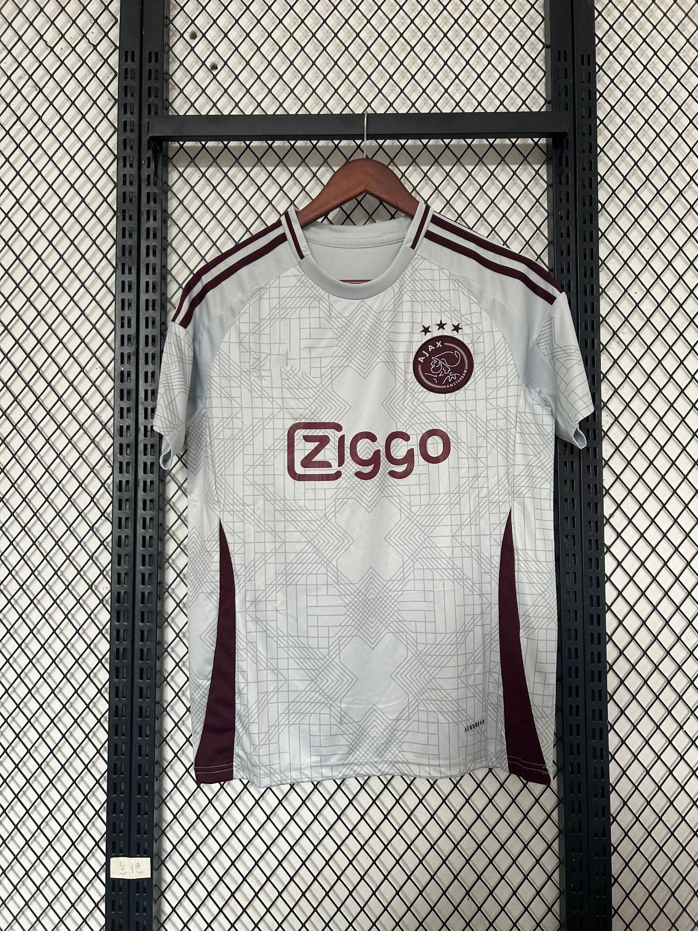 Football Jerseys 24/25